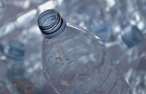 備蓄米と通販でペットボトル水を一緒に購入する方法は？